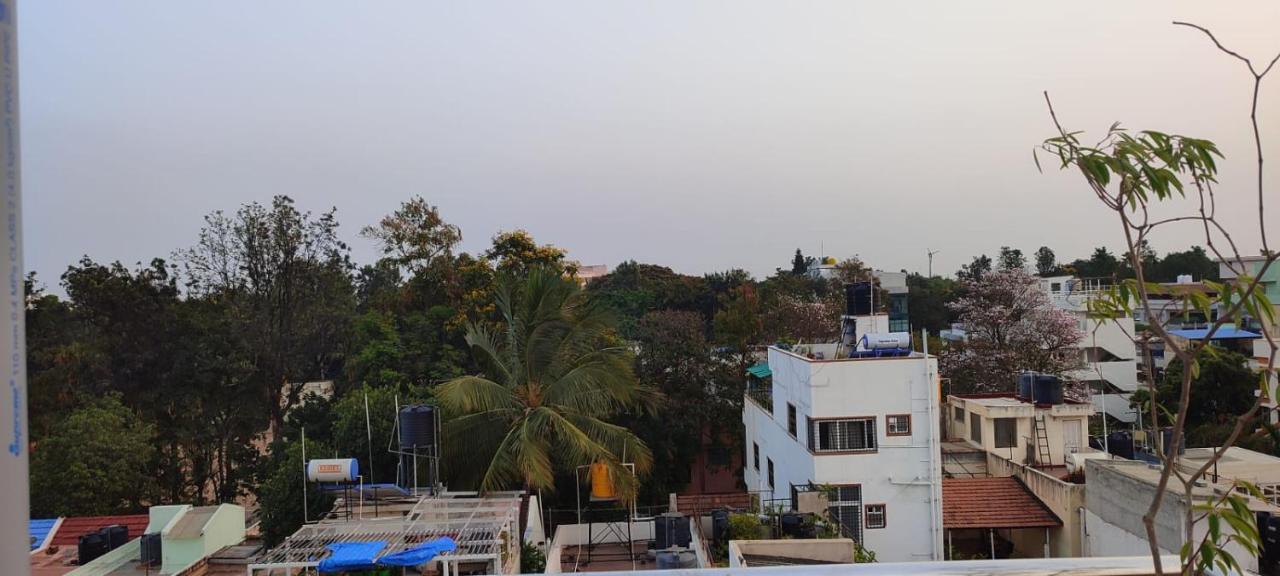 Rvr Abode -Private Rooms Bangalore Luaran gambar