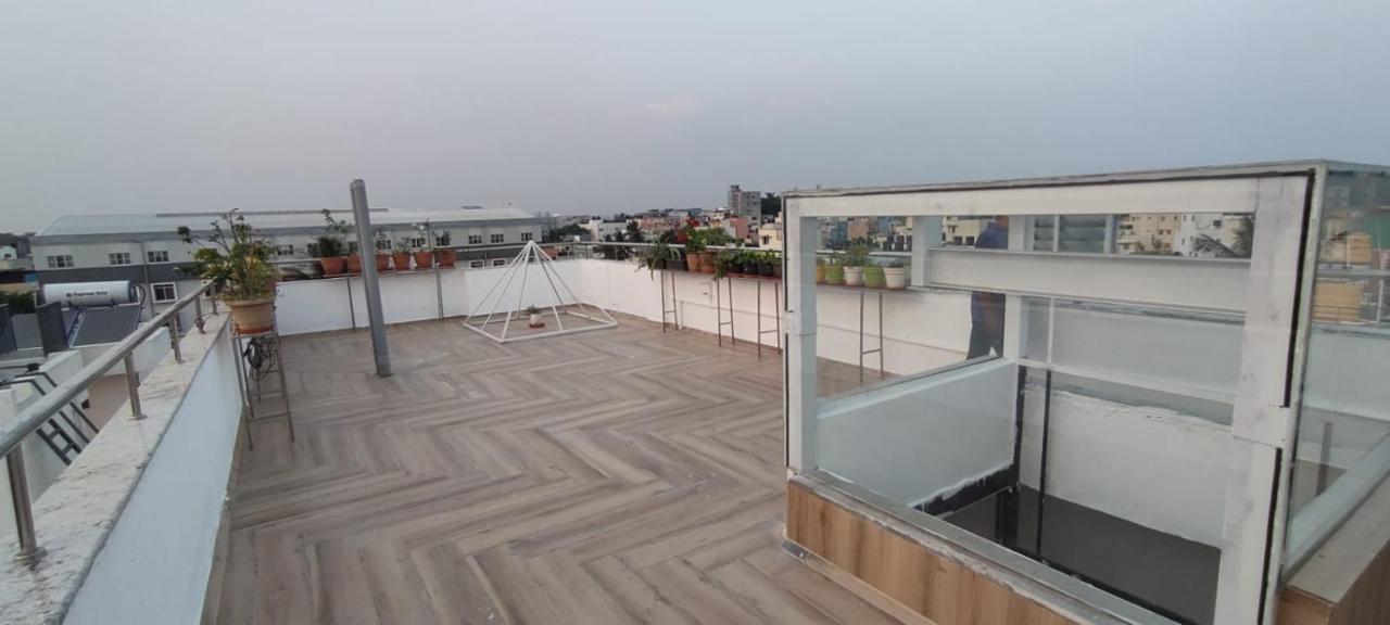 Rvr Abode -Private Rooms Bangalore Luaran gambar