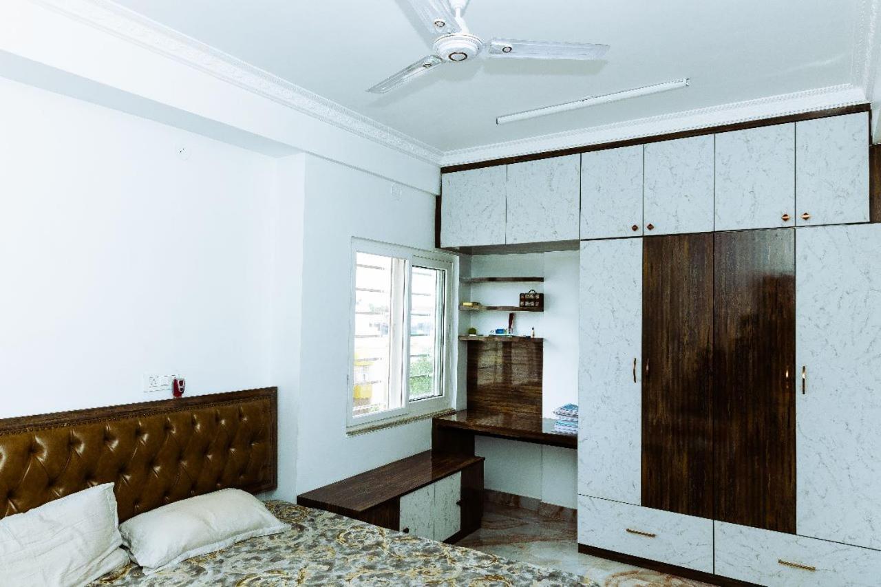Rvr Abode -Private Rooms Bangalore Luaran gambar