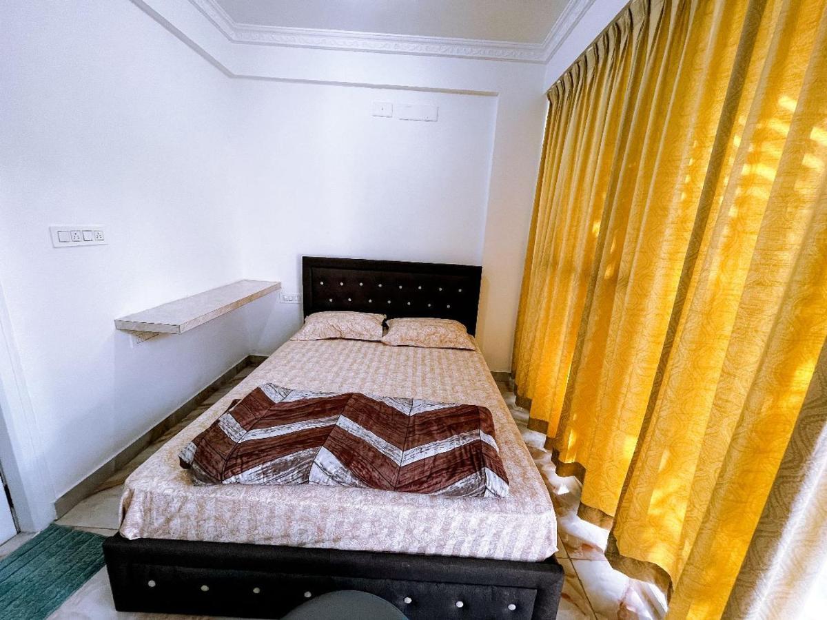 Rvr Abode -Private Rooms Bangalore Luaran gambar