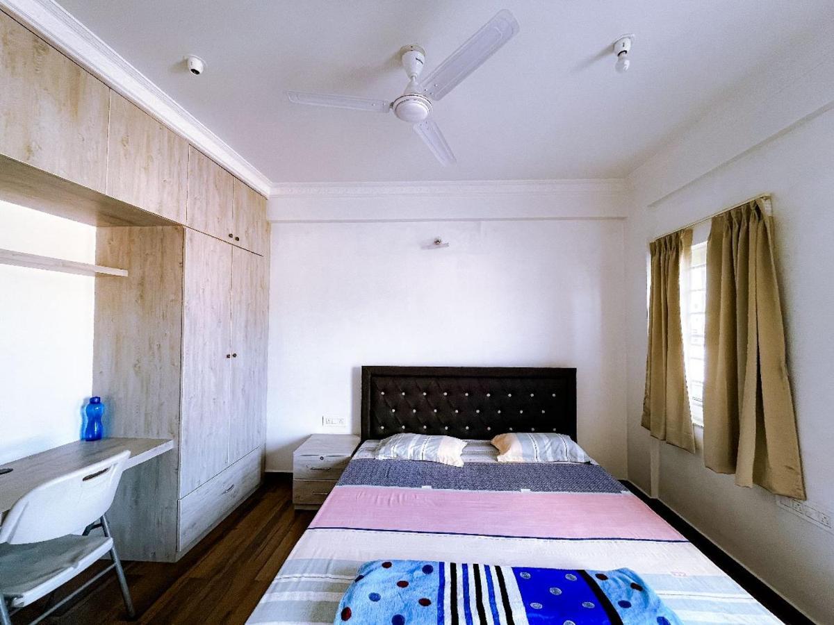 Rvr Abode -Private Rooms Bangalore Luaran gambar