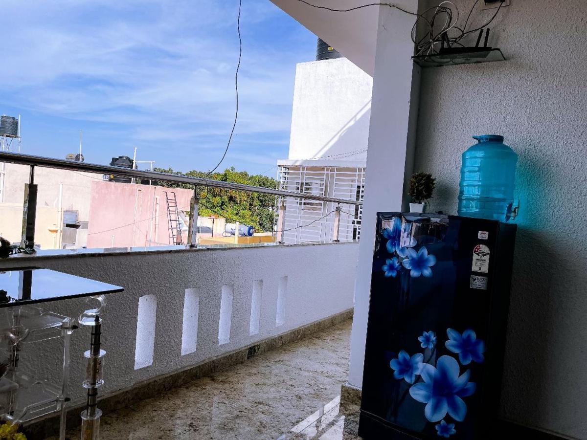 Rvr Abode -Private Rooms Bangalore Luaran gambar