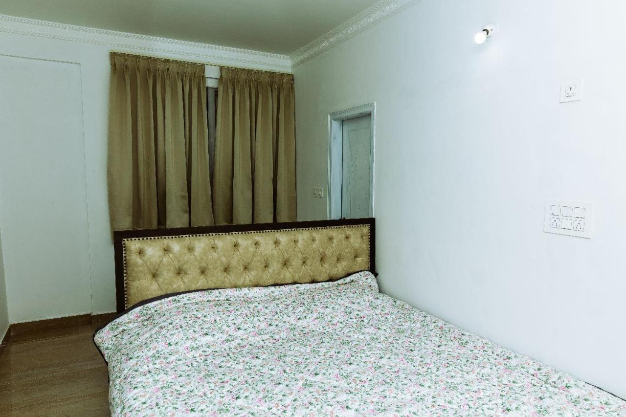 Rvr Abode -Private Rooms Bangalore Luaran gambar