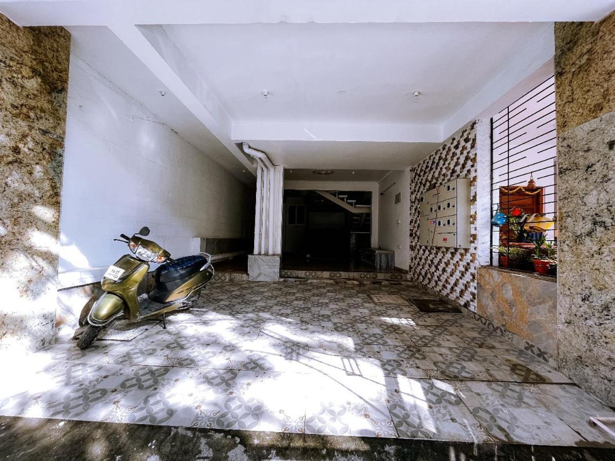 Rvr Abode -Private Rooms Bangalore Luaran gambar